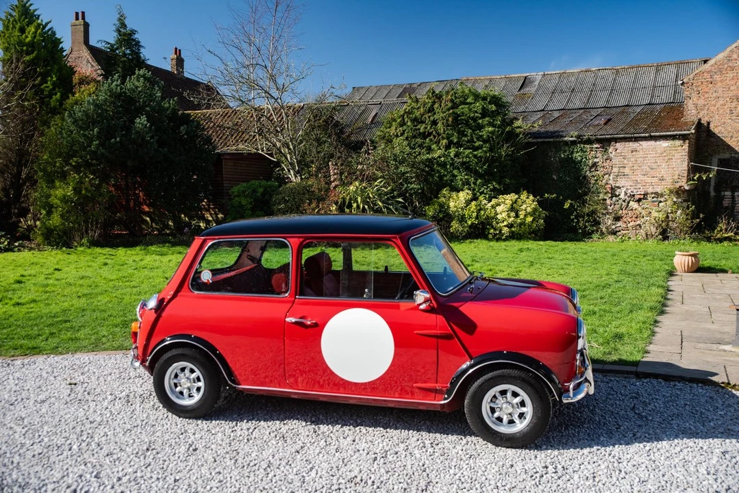 1966 Morris - Image 10 of 30