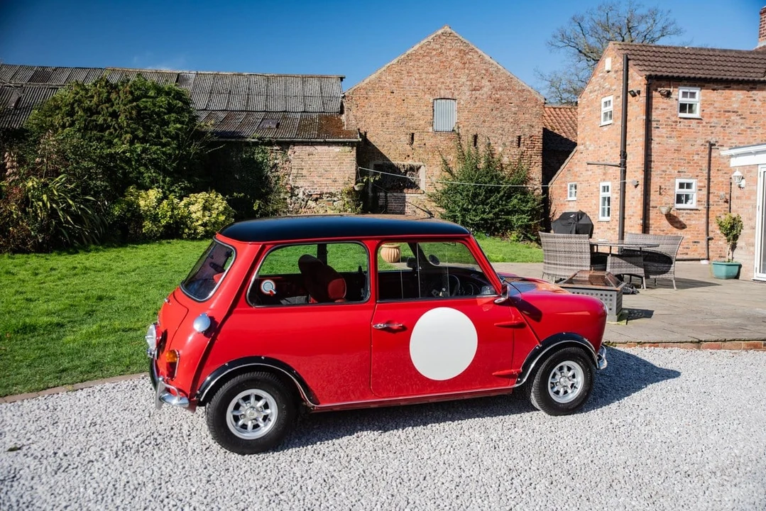 1966 Morris - Image 12 of 30