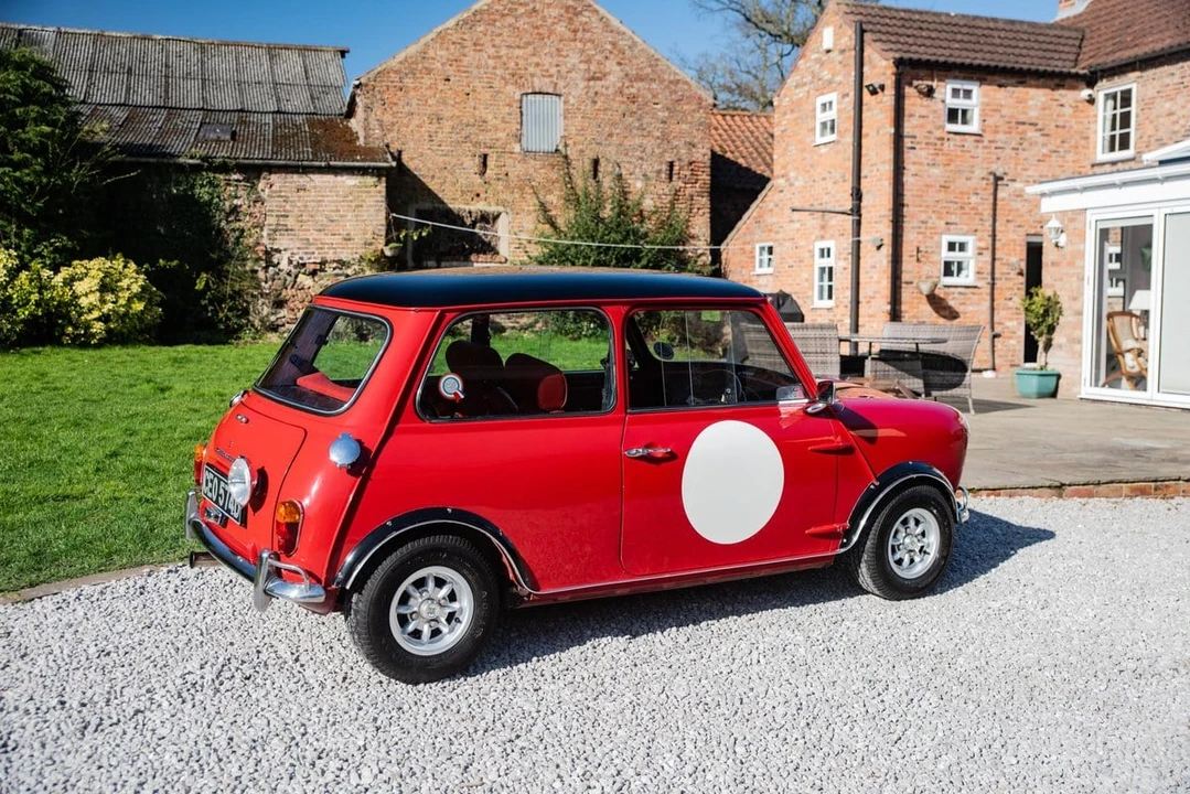 1966 Morris - Image 13 of 30
