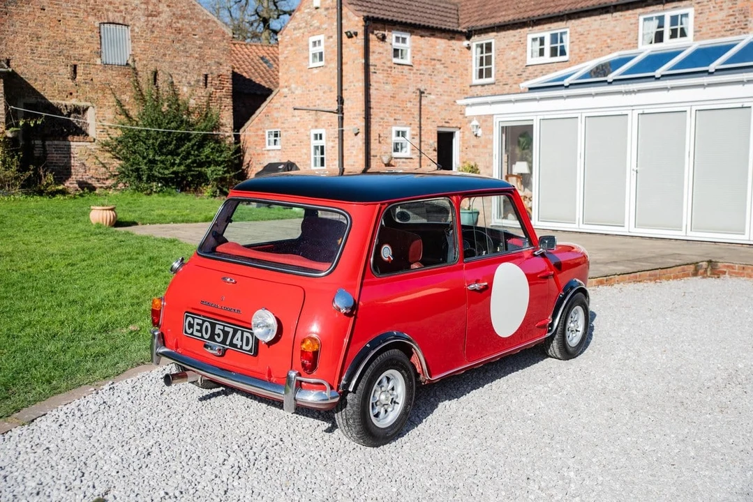 1966 Morris - Image 15 of 30