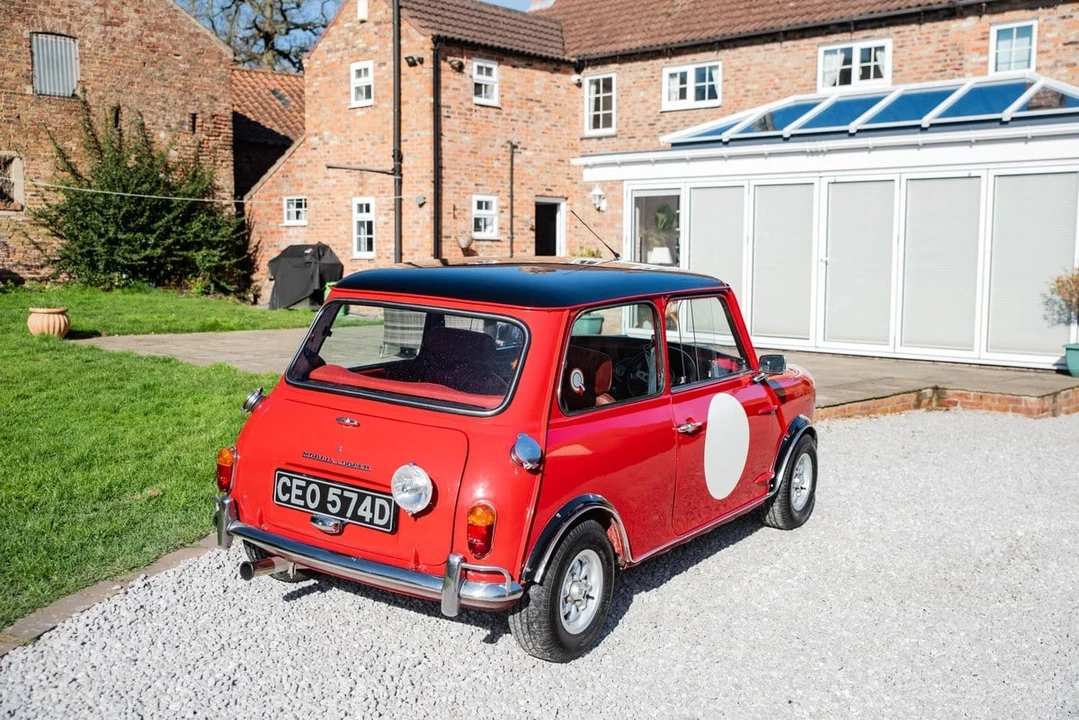 1966 Morris - Image 16 of 30