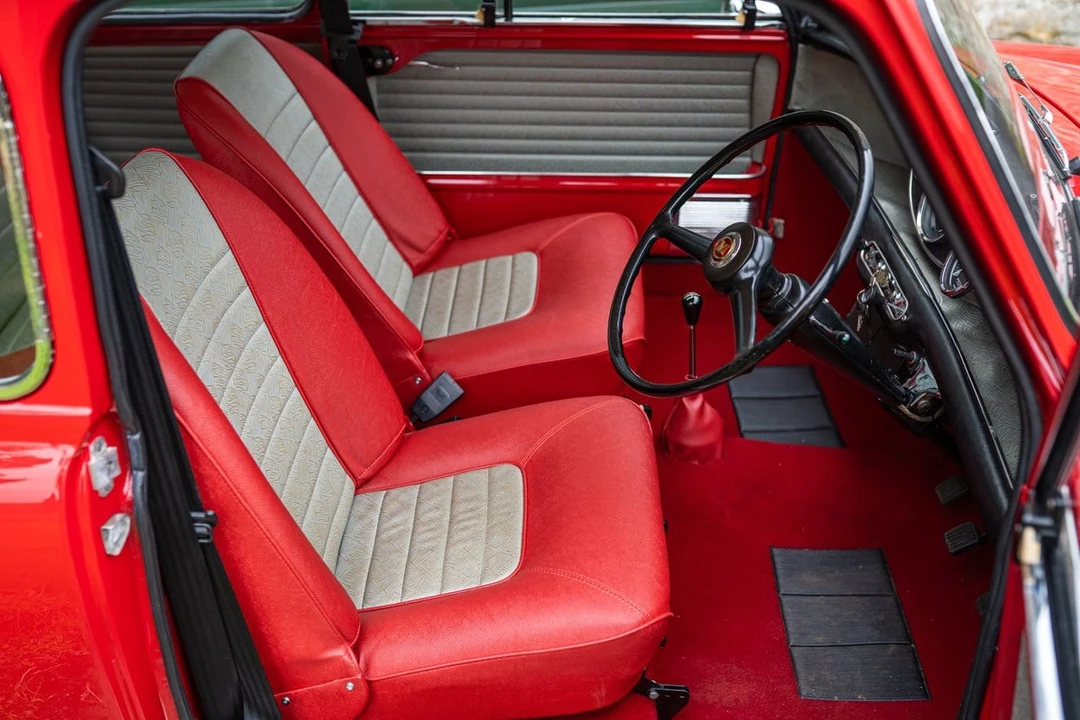 1966 Morris - Image 21 of 30