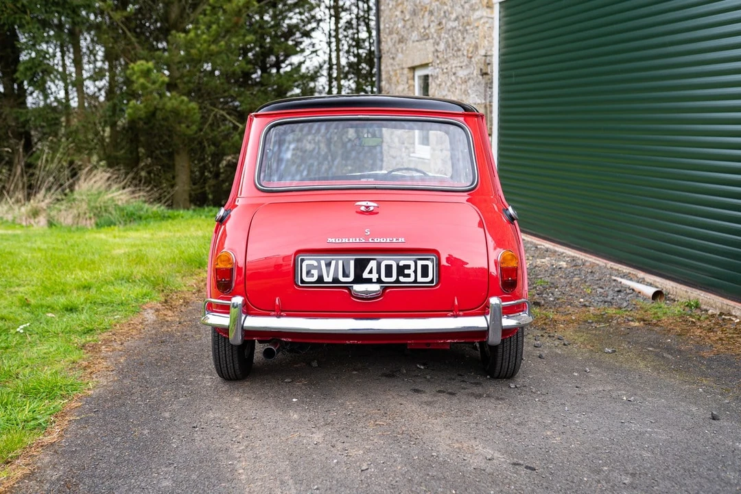 1966 Morris - Image 10 of 30