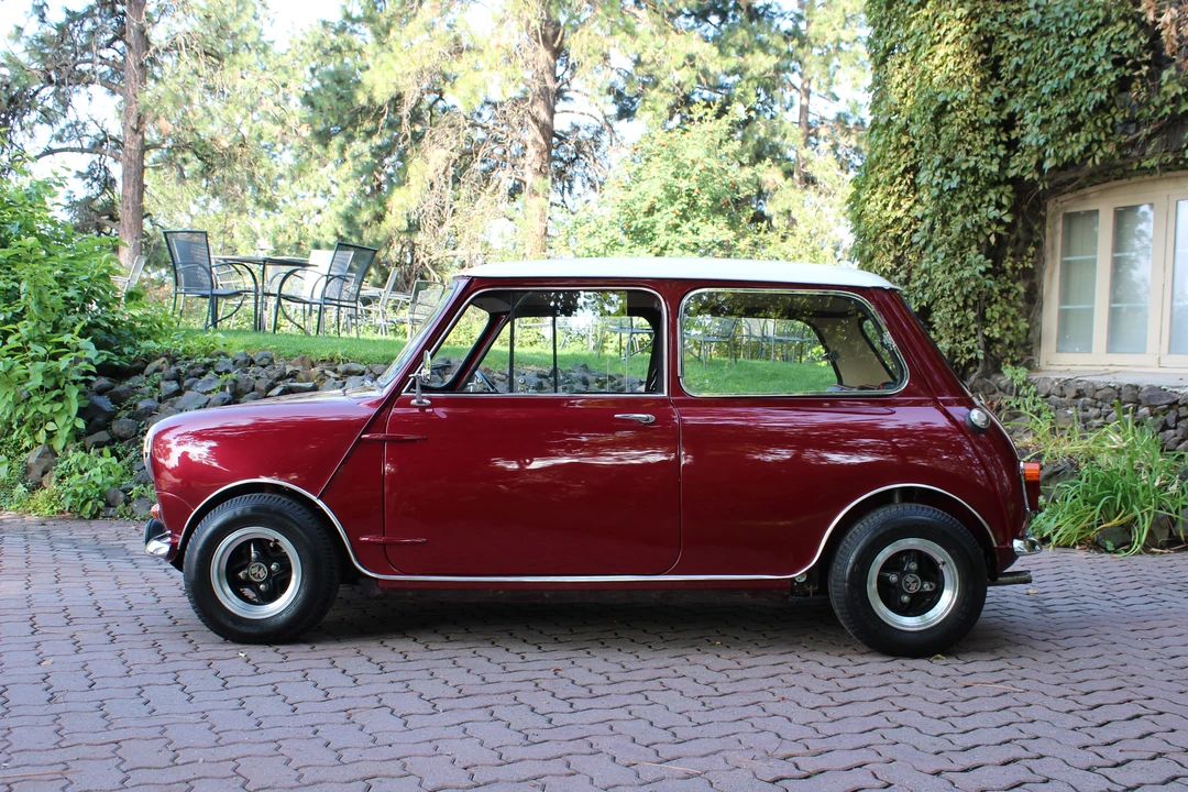 1966 Morris Minor - Image 3 of 16