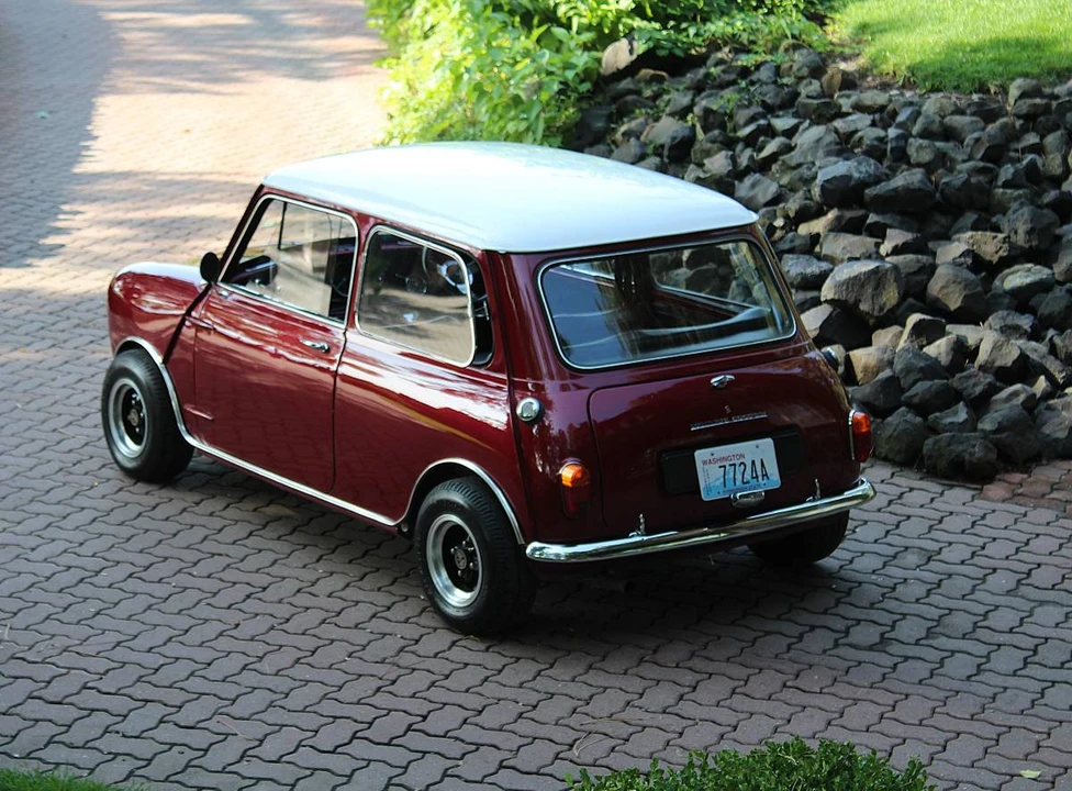 1966 Morris - Image 5 of 19
