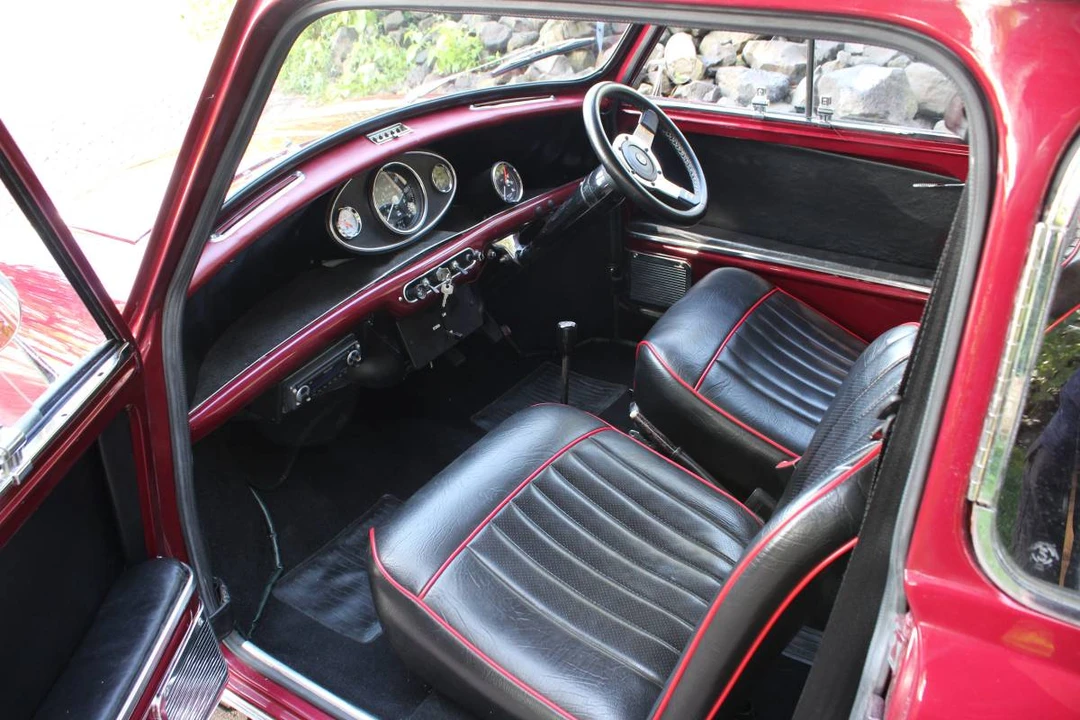 1966 Morris - Image 14 of 19
