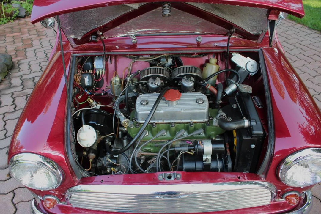 1966 Morris - Image 11 of 19