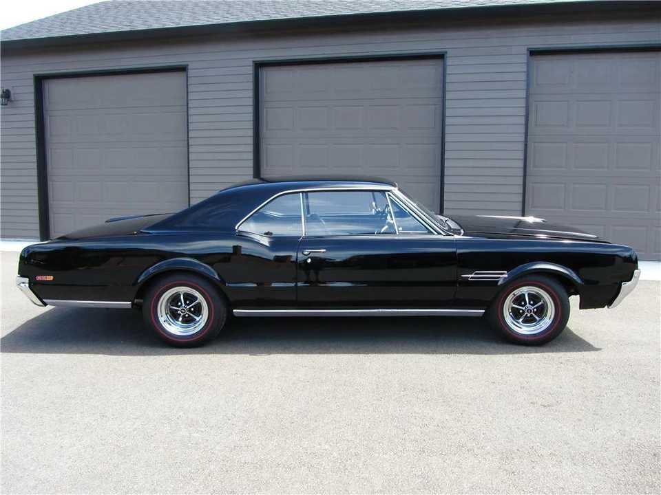 1966 Oldsmobile 442 1st Gen - Image 5 of 5