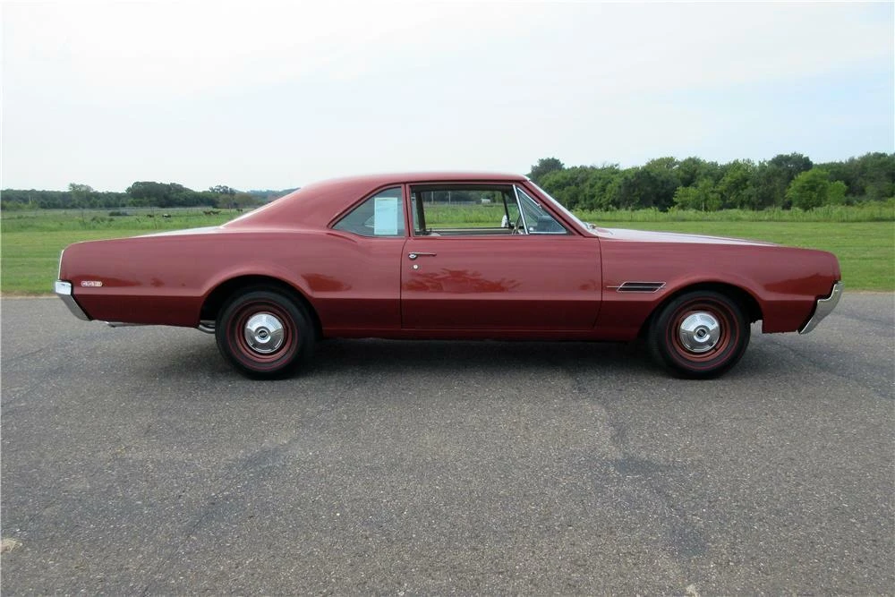 1966 Oldsmobile 442 1st Gen - Image 5 of 5
