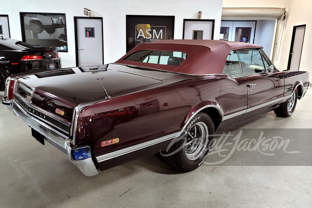 1966 Oldsmobile 442 1st Gen - Image 8 of 9