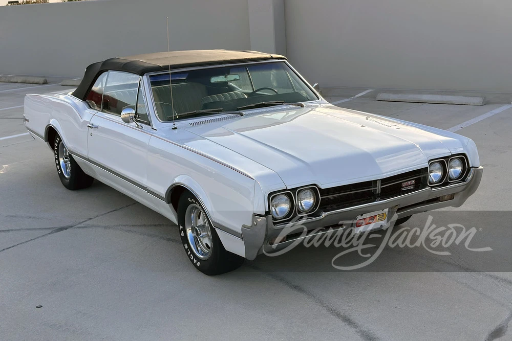 1966 Oldsmobile 442 1st Gen - Image 5 of 13