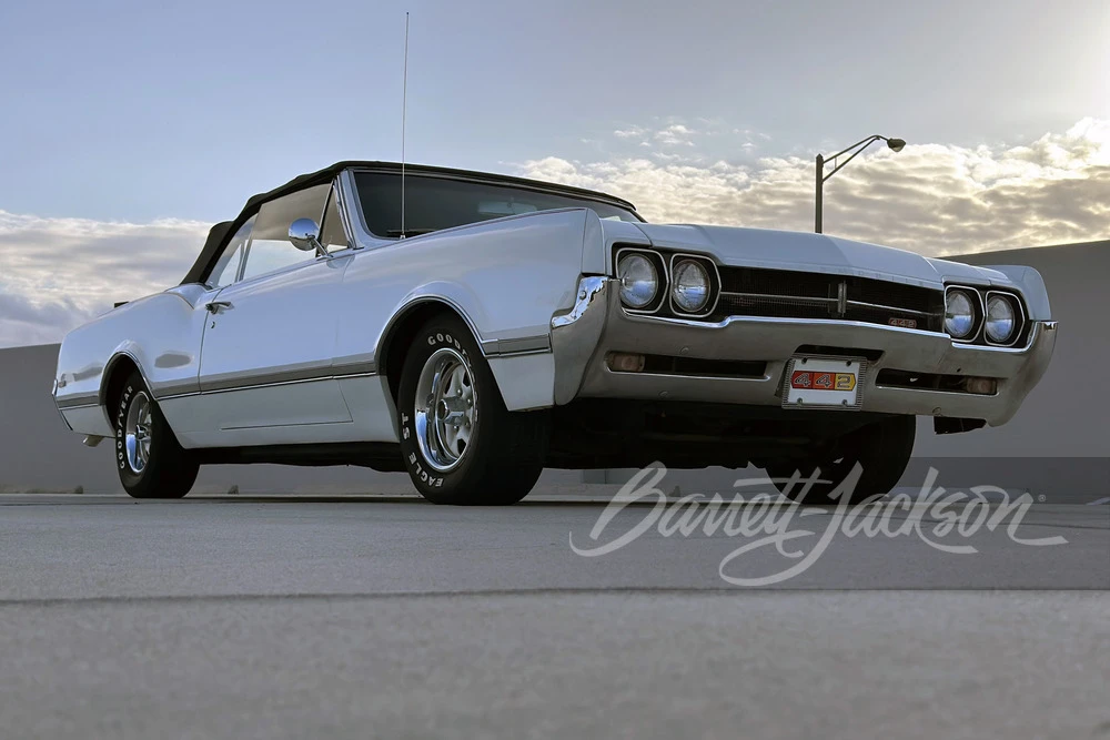 1966 Oldsmobile 442 1st Gen - Image 8 of 13