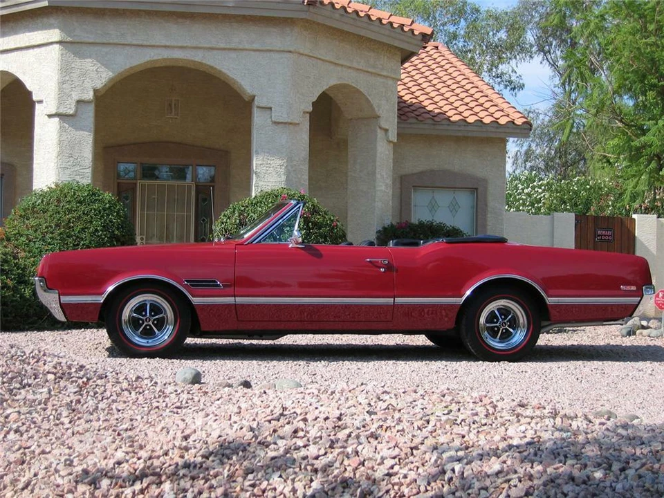 1966 Oldsmobile 442 1st Gen - Image 5 of 5