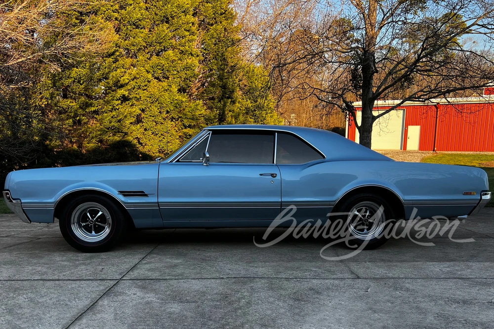 1966 Oldsmobile 442 1st Gen - Image 6 of 15