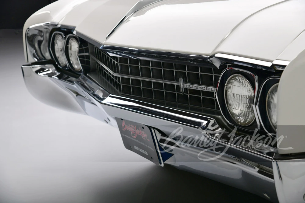 1966 Oldsmobile 98 - Image 10 of 23