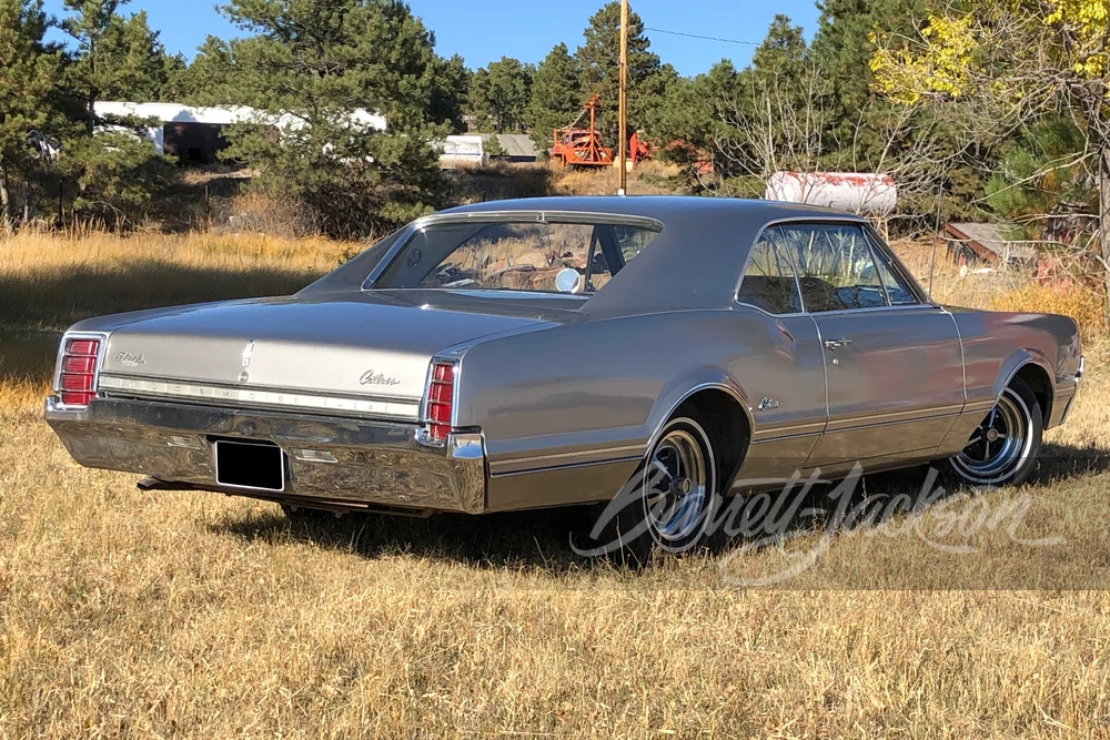 1966 Oldsmobile Cutlass 2nd Gen - Image 4 of 5