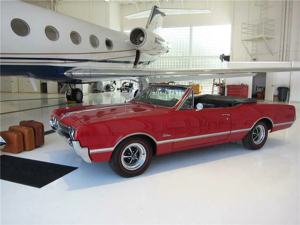1966 Oldsmobile Cutlass 2nd Gen - Image 2 of 3