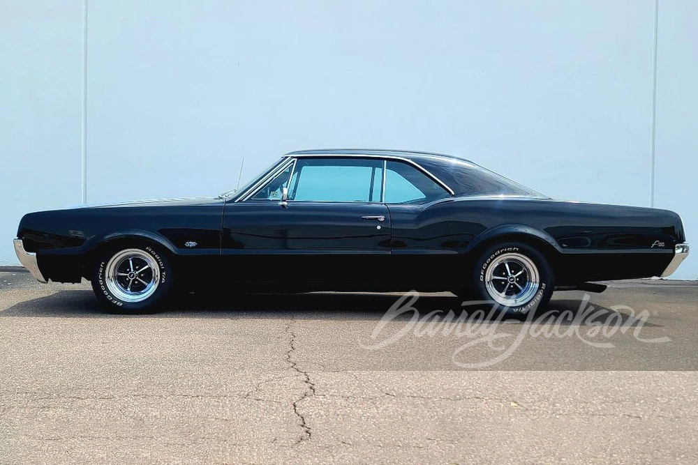 1966 Oldsmobile F-85 & Jetfire - Image 7 of 7