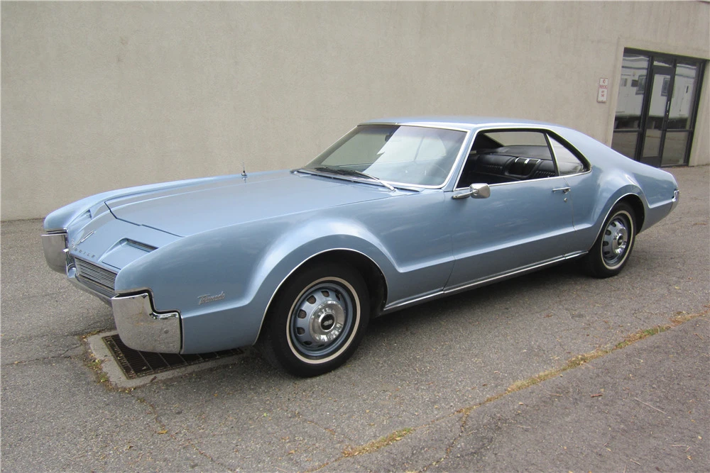 1966 Oldsmobile Toronado - Image 2 of 5