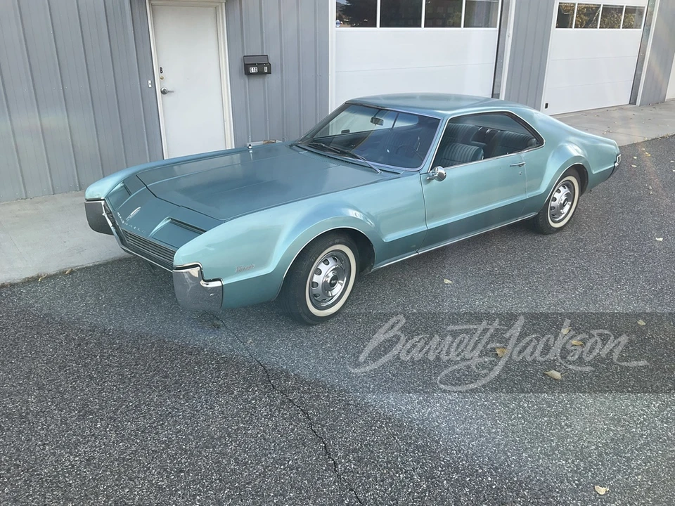 1966 Oldsmobile Toronado - Image 6 of 8