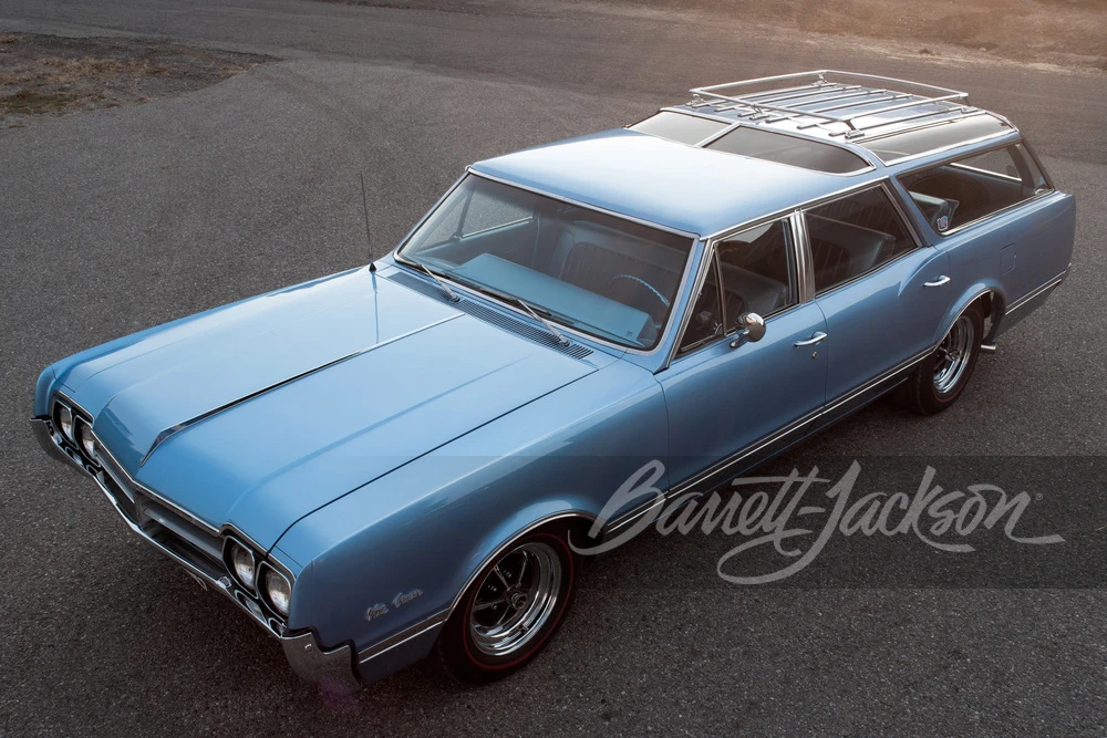 1966 Oldsmobile Vista Cruiser - Image 11 of 27