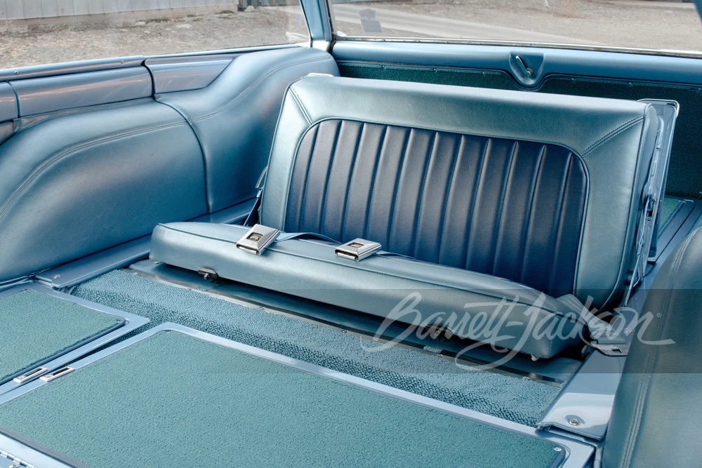 1966 Oldsmobile Vista Cruiser - Image 12 of 27