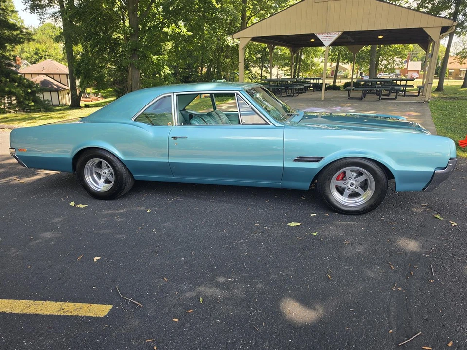 1966 Oldsmobile 442 1st Gen - Image 5 of 31