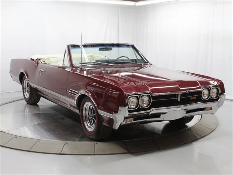 1966 Oldsmobile 442 1st Gen - Image 9 of 31