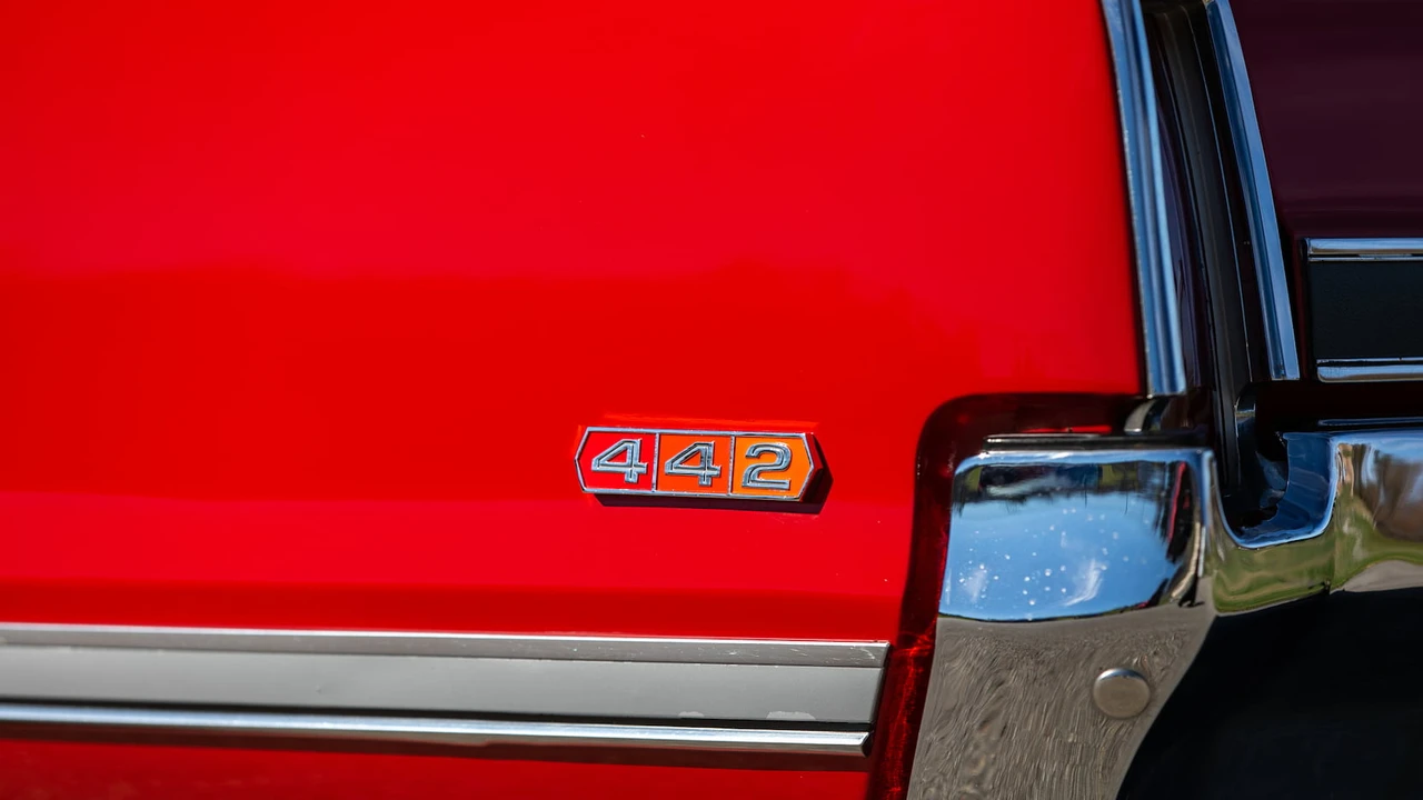 1966 Oldsmobile 442 1st Gen - Image 15 of 25