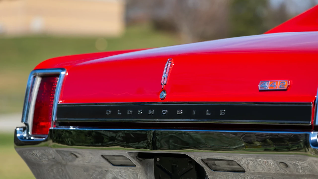 1966 Oldsmobile 442 1st Gen - Image 17 of 25