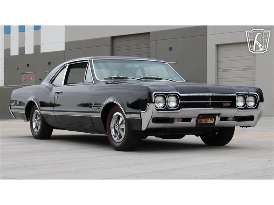1966 Oldsmobile 442 1st Gen - Image 6 of 31