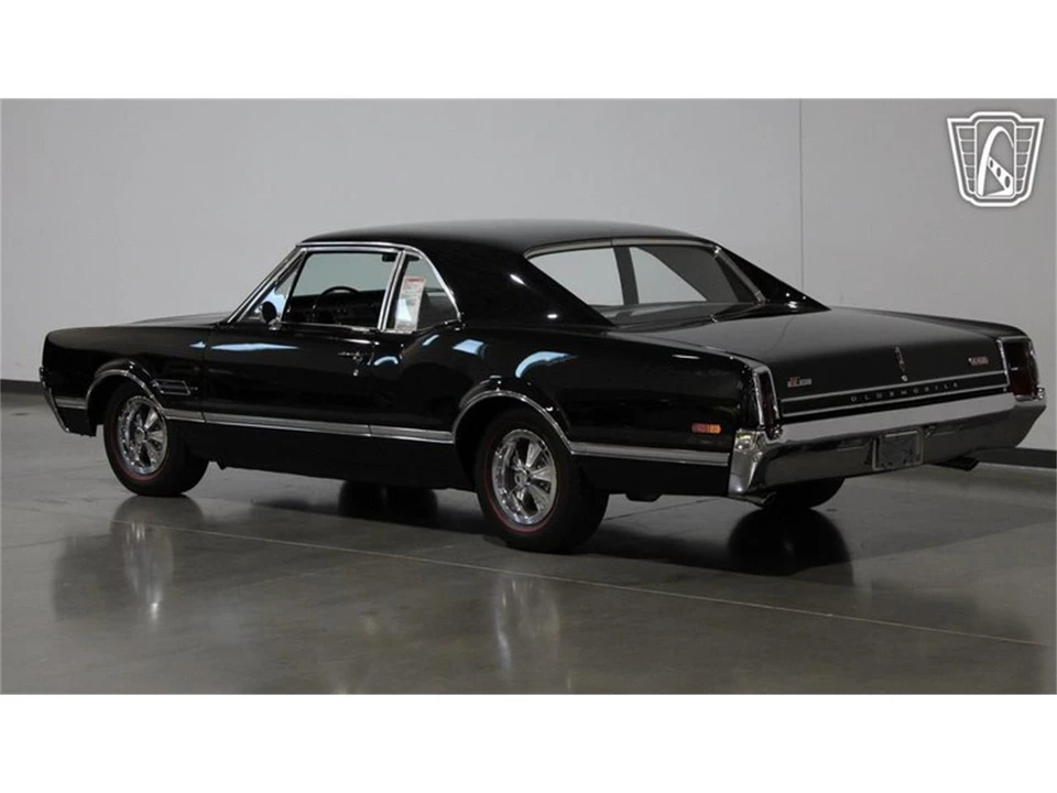 1966 Oldsmobile 442 1st Gen - Image 22 of 31
