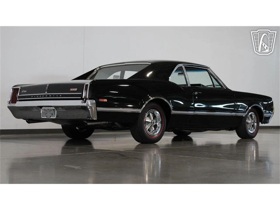 1966 Oldsmobile 442 1st Gen - Image 28 of 31