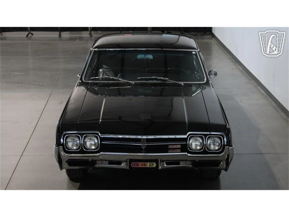 1966 Oldsmobile 442 1st Gen - Image 9 of 31