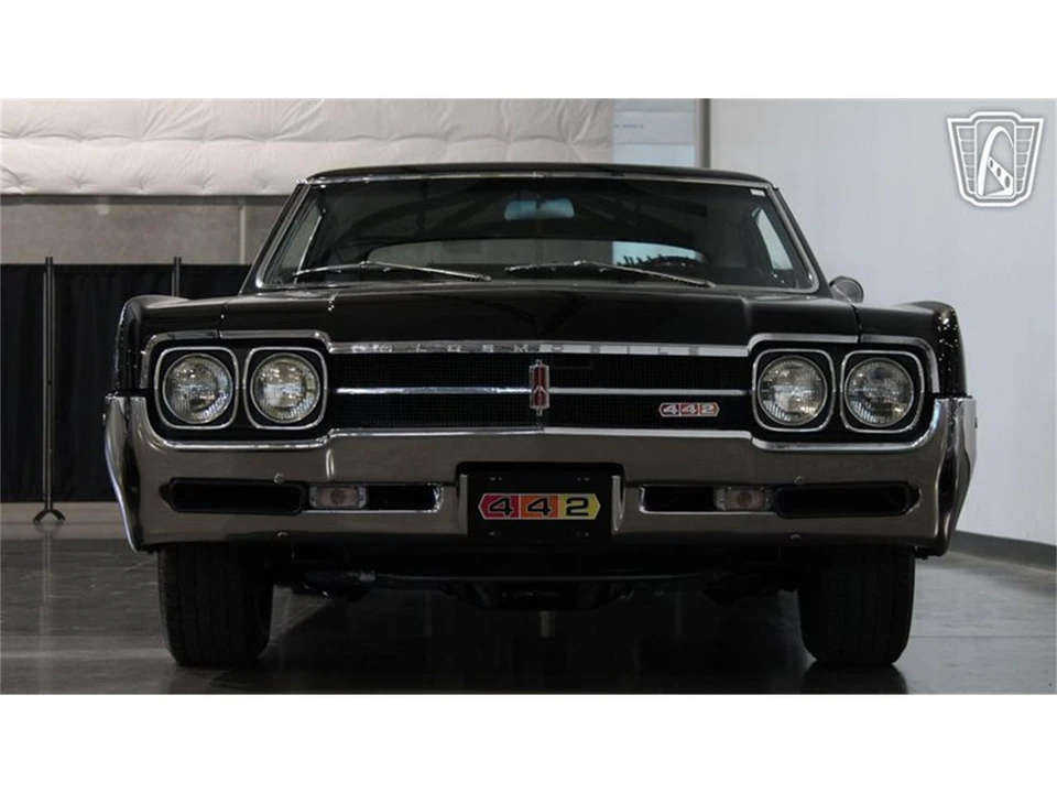 1966 Oldsmobile 442 1st Gen - Image 25 of 31