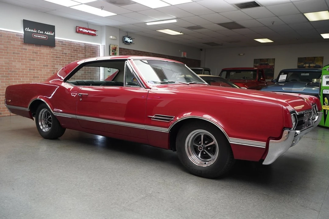 1966 Oldsmobile 442 1st Gen - Image 9 of 31