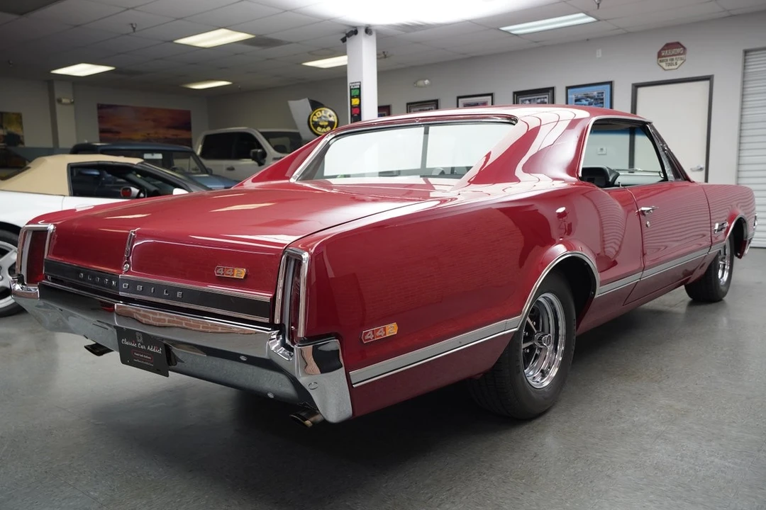 1966 Oldsmobile 442 1st Gen - Image 7 of 31