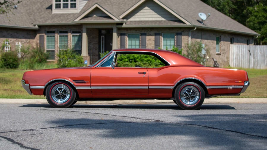 1966 Oldsmobile 442 1st Gen - Image 2 of 20