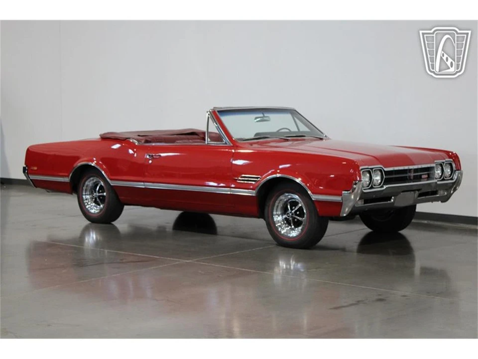1966 Oldsmobile 442 1st Gen - Image 16 of 31