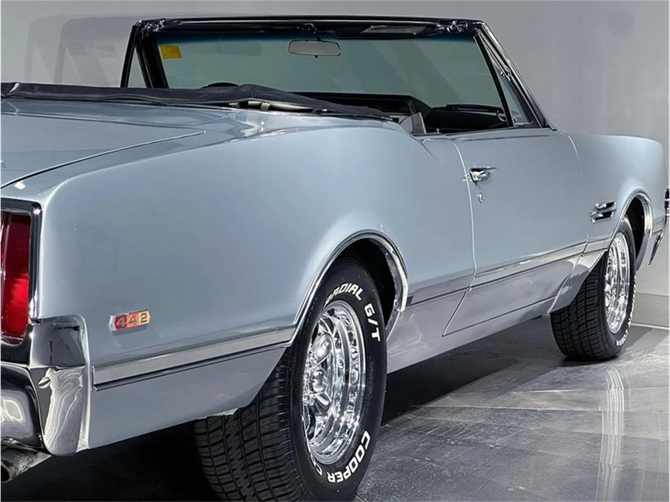 1966 Oldsmobile 442 1st Gen - Image 30 of 31