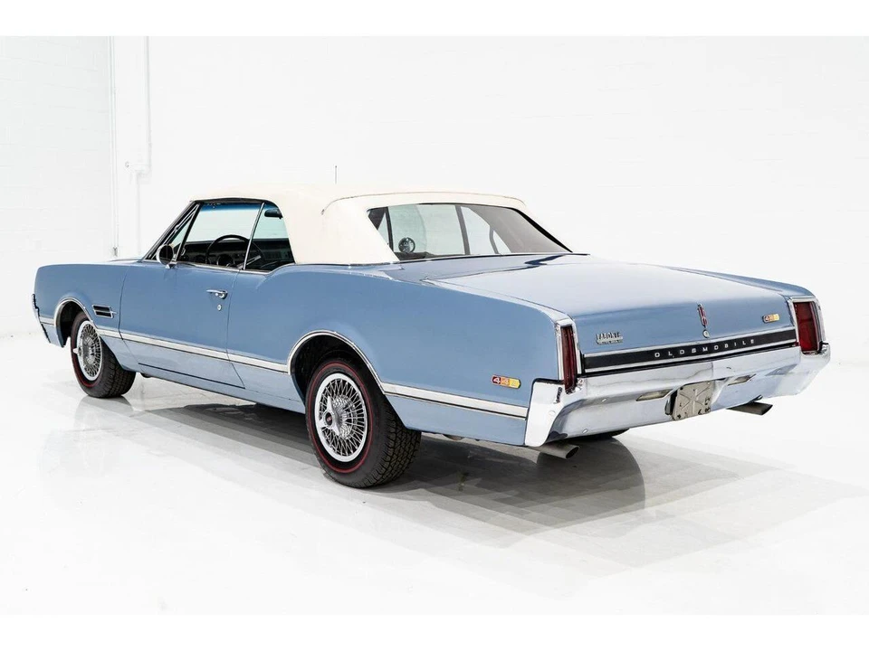 1966 Oldsmobile 442 1st Gen - Image 23 of 31
