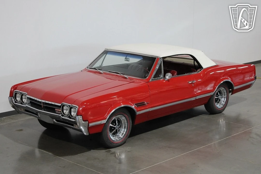 1966 Oldsmobile 442 1st Gen - Image 16 of 21