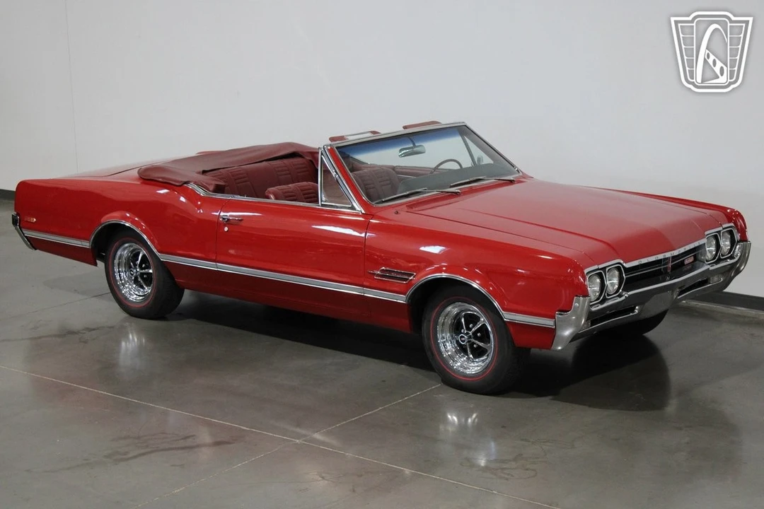 1966 Oldsmobile 442 1st Gen - Image 9 of 21