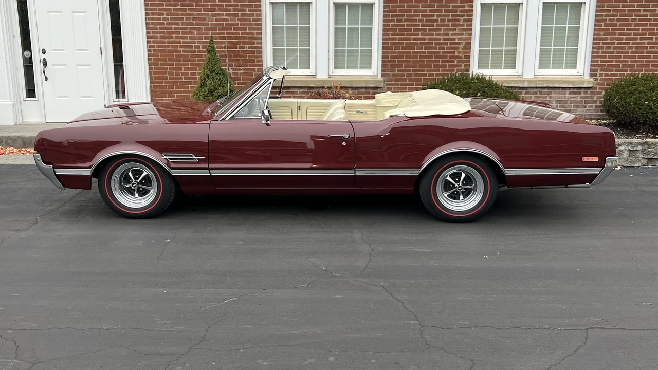1966 Oldsmobile 442 1st Gen - Image 2 of 12