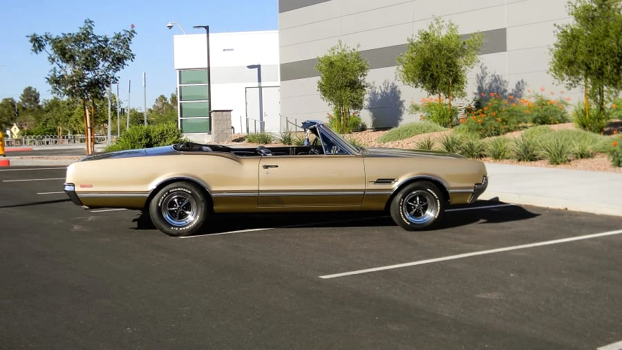 1966 Oldsmobile 442 1st Gen - Image 4 of 16