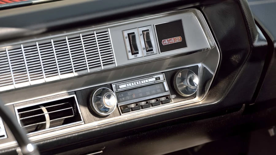1966 Oldsmobile 442 1st Gen - Image 23 of 24