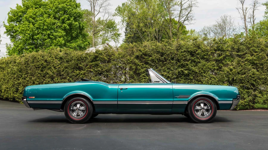 1966 Oldsmobile 442 1st Gen - Image 8 of 20