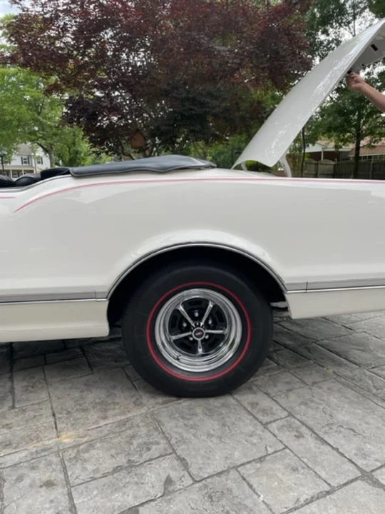 1966 Oldsmobile 442 1st Gen - Image 15 of 26