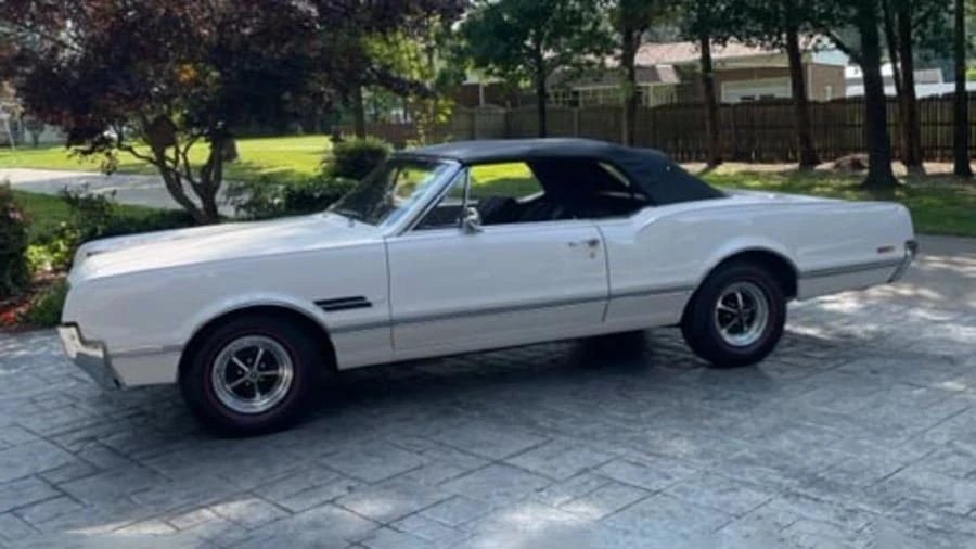 1966 Oldsmobile 442 1st Gen - Image 5 of 26
