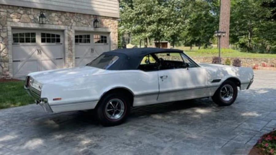 1966 Oldsmobile 442 1st Gen - Image 6 of 26